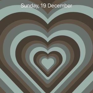 Meet your Posher, Lydia